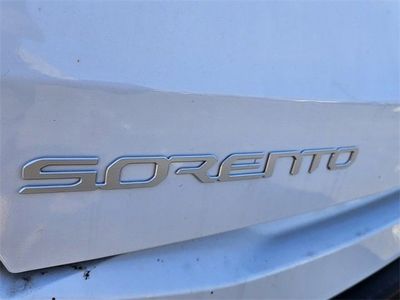 2025 Kia Sorento - Photo 9