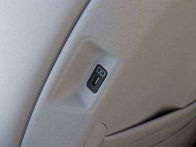 2025 Kia Sorento - Photo 13