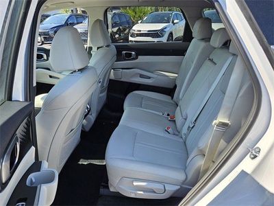 2025 Kia Sorento - Photo 5