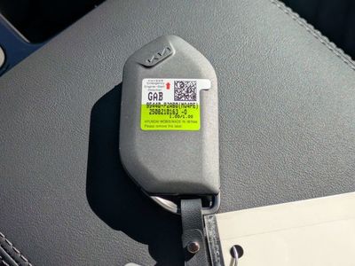 2025 Kia Sorento - Photo 36