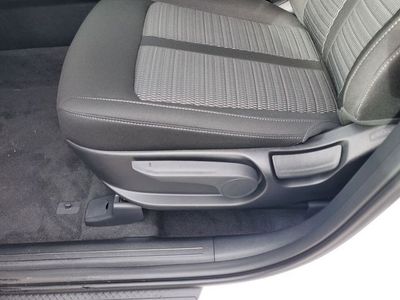 2026 Kia Sorento — photo 9 view