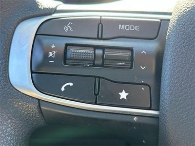 2025 Kia K5 - Photo 24