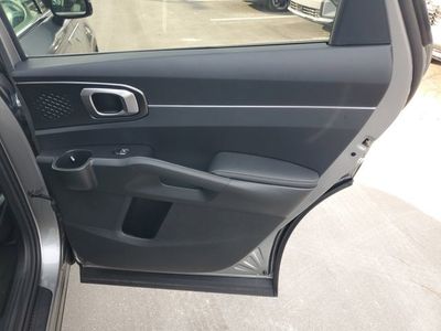 2026 Kia Sorento Hybrid - Photo 32