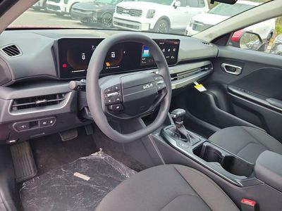 2026 Kia K4 - Photo 7