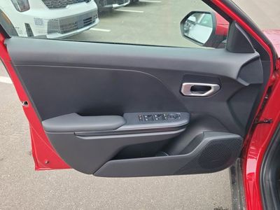 2026 Kia K4 - Photo 5