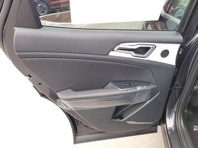 2026 Kia Sportage - Photo 26