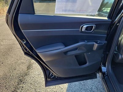 2026 Kia Sorento Hybrid — photo 27 view