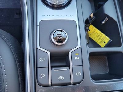 2026 Kia Sorento Hybrid — photo 21 view