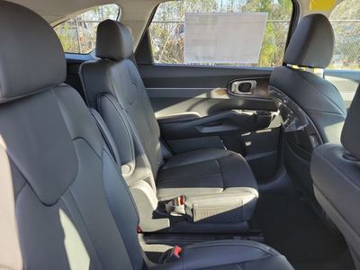 2026 Kia Sorento Hybrid — photo 31 view