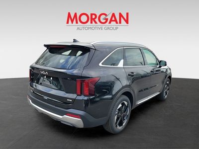 2026 Kia Sorento Hybrid - Photo 2