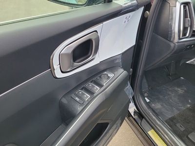 2026 Kia Sorento Hybrid - Photo 6