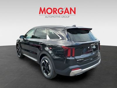 2026 Kia Sorento Hybrid - Photo 3