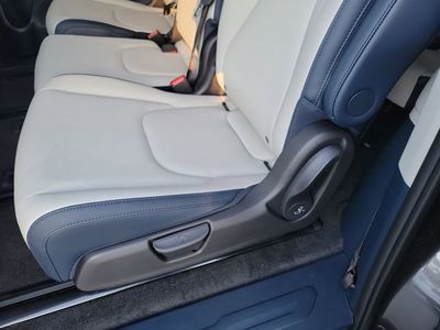 2026 Kia Carnival — photo 26 view