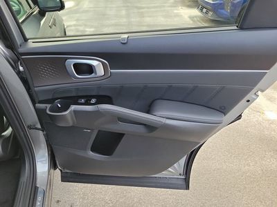 2026 Kia Sorento Hybrid - Photo 32
