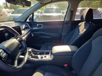 2026 Kia Sorento — photo 8 view