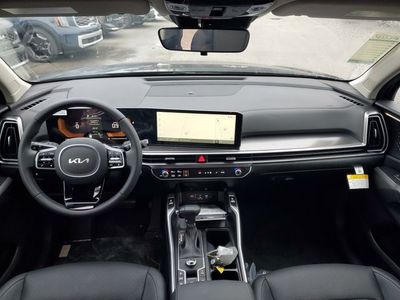 2025 Kia Sorento - Photo 23