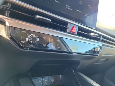 2026 Kia Sorento — photo 17 view