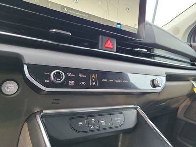 2026 Kia Carnival Hybrid - Photo 18