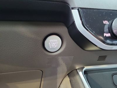 2026 Kia Carnival Hybrid - Photo 22