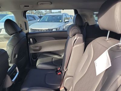 2026 Kia Carnival — photo 26 view