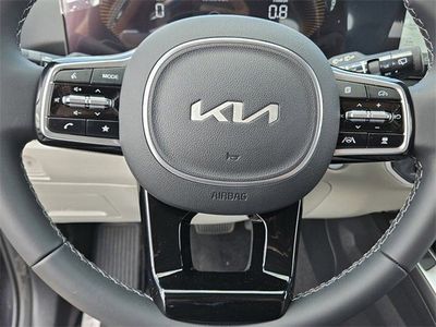2025 Kia Sorento - Photo 21