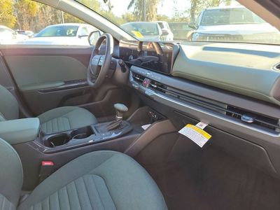 2025 Kia K4 - Photo 29