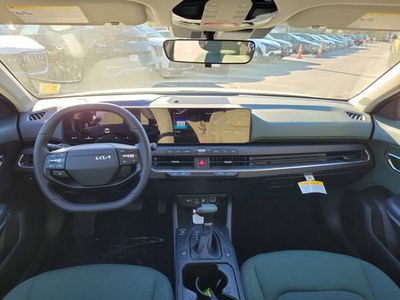 2025 Kia K4 - Photo 21