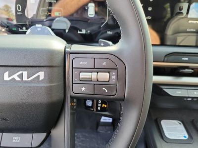 2027 Kia Telluride Hybrid - Photo 12