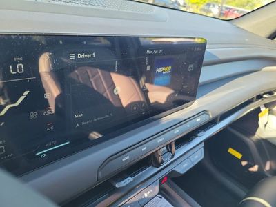 2027 Kia Telluride Hybrid - Photo 15