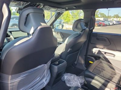 2027 Kia Telluride Hybrid - Photo 23