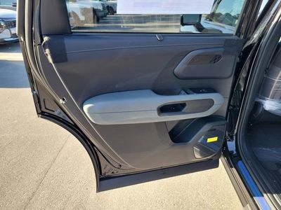 2027 Kia Telluride Hybrid - Photo 25