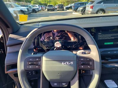 2027 Kia Telluride Hybrid - Photo 13
