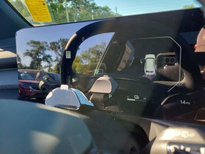 2027 Kia Telluride Hybrid - Photo 14
