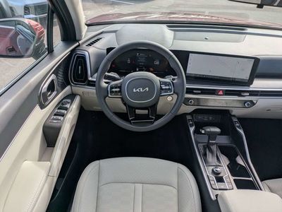 2025 Kia Sorento - Photo 15