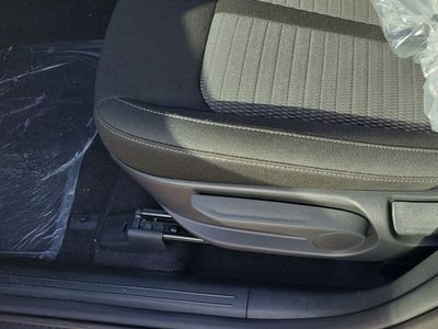 2026 Kia Sorento — photo 9 view
