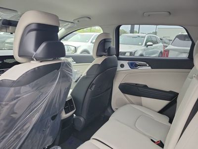 2026 Kia Sportage — photo 24 view