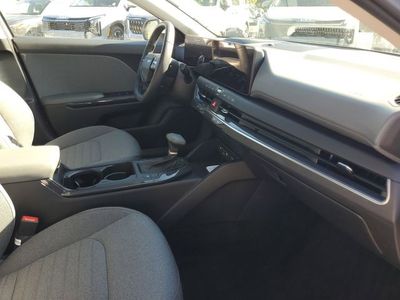 2025 Kia K4 - Photo 29