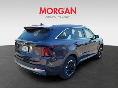 2025 Kia Sorento - Photo 2