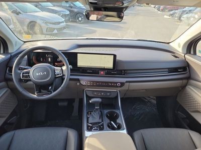 2026 Kia Carnival — photo 23 view