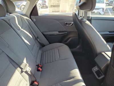 2025 Kia K4 - Photo 27