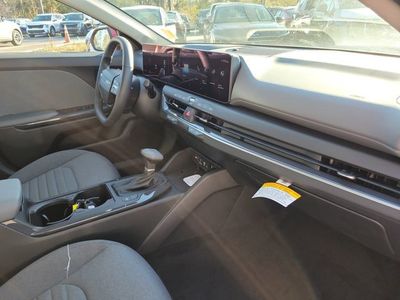 2025 Kia K4 - Photo 29