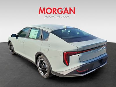 2026 Kia K4 - Photo 3