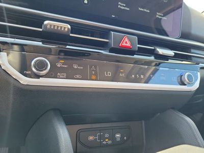 2026 Kia Sportage - Photo 17