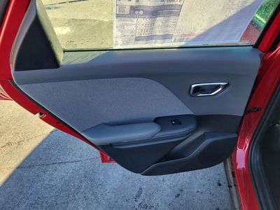 2025 Kia K4 — photo 25 view