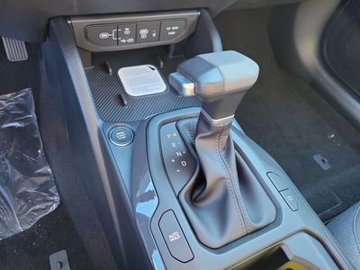 2025 Kia K4 — photo 19 view