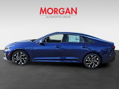2025 Kia K5 - Photo 3