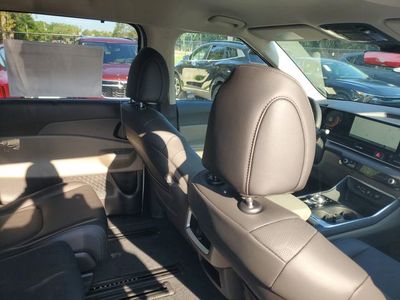2026 Kia Carnival Hybrid - Photo 30