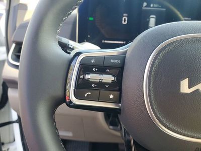 2026 Kia Carnival Hybrid - Photo 11