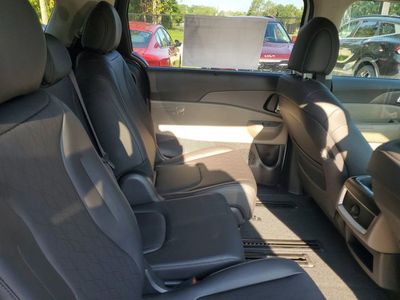 2026 Kia Carnival Hybrid - Photo 31