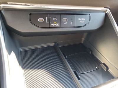 2026 Kia Carnival Hybrid - Photo 19